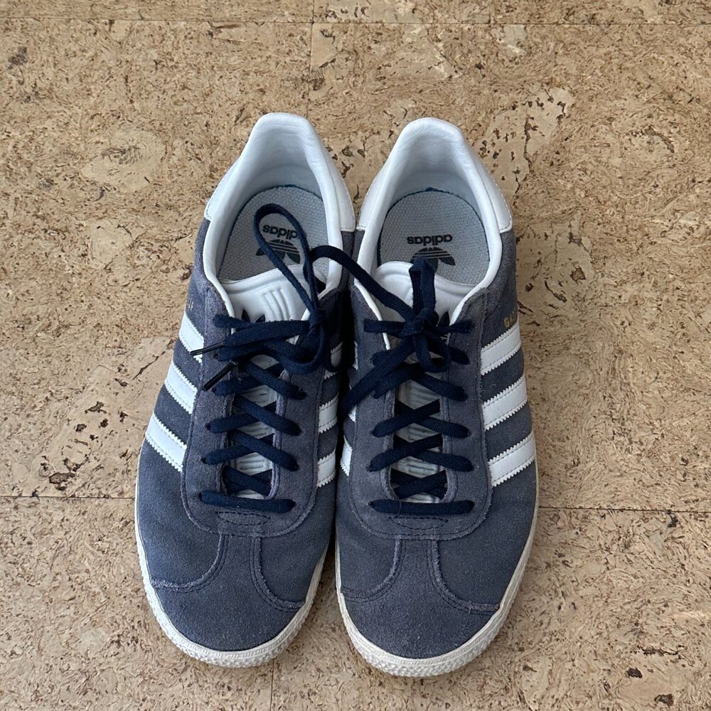 adidas Kids' Grade School Gazelle Shoes (Size: 6)